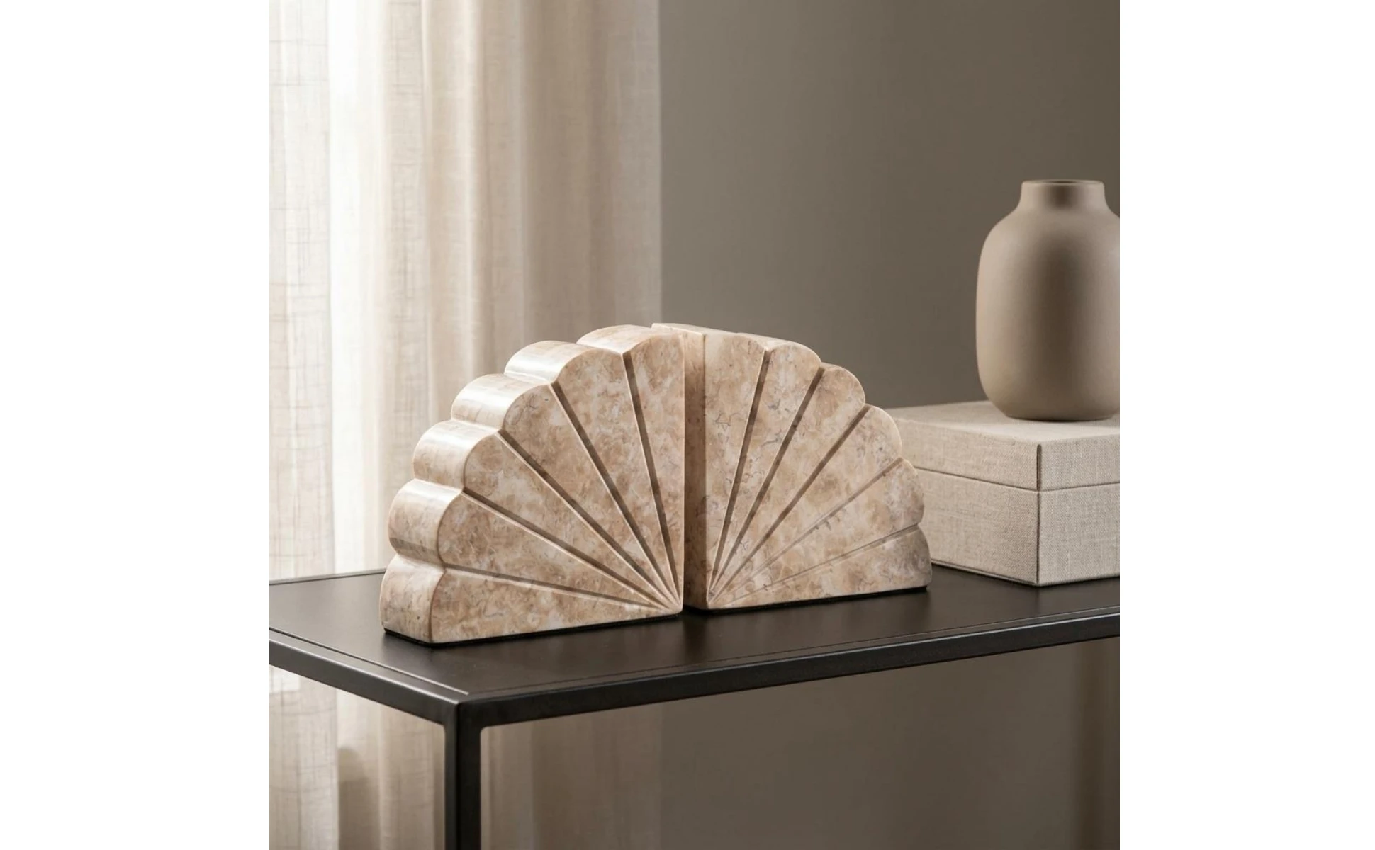 Marbled Shell-shaped Bookends Stable Base Artisan Crafted Neutral Shelf Support for Home and Office Organization
