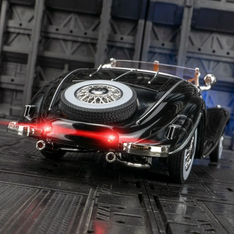 1:24 500k 클래식 빈티지 자동차 ﻿ 합금 자동차 모델 소리와 빛 풀백 어린이 장난감 수집품 생일 선물