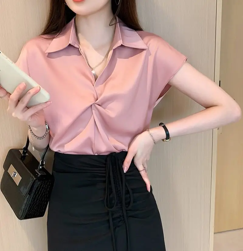 Women\'s Satin Blouse 2024 Summer New V-neck Short-sleeved Solid Color Blouse Fashion Design Niche top Elegant Ladies Short Shirt