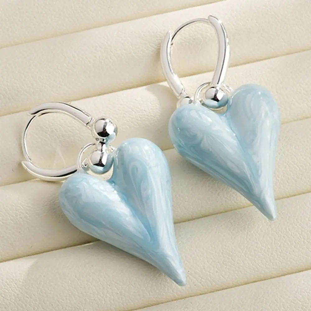 1Pair New Heart Shape Heart Earrings Candy Trendy Simply Design Fashion Jewelry Sweet Temperament Ear Accessories For Women