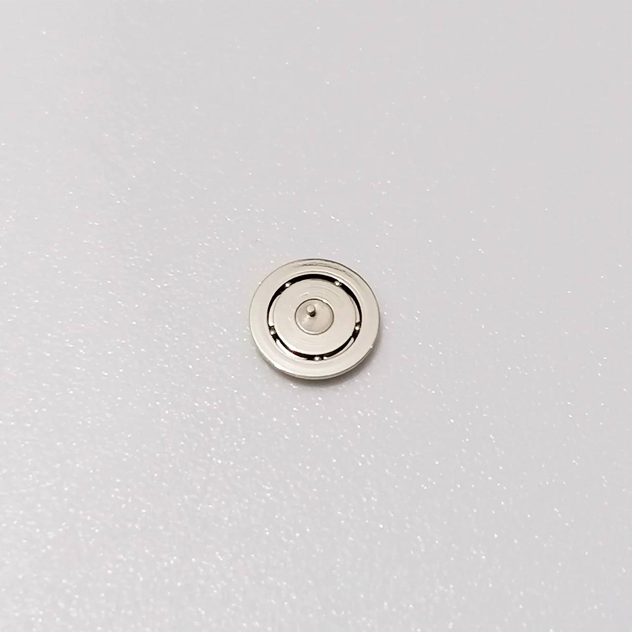 المحامل الجديدة لملحقات الساعة مناسبة لإصلاح أجزاء الساعة من الحركات 46941 و46943