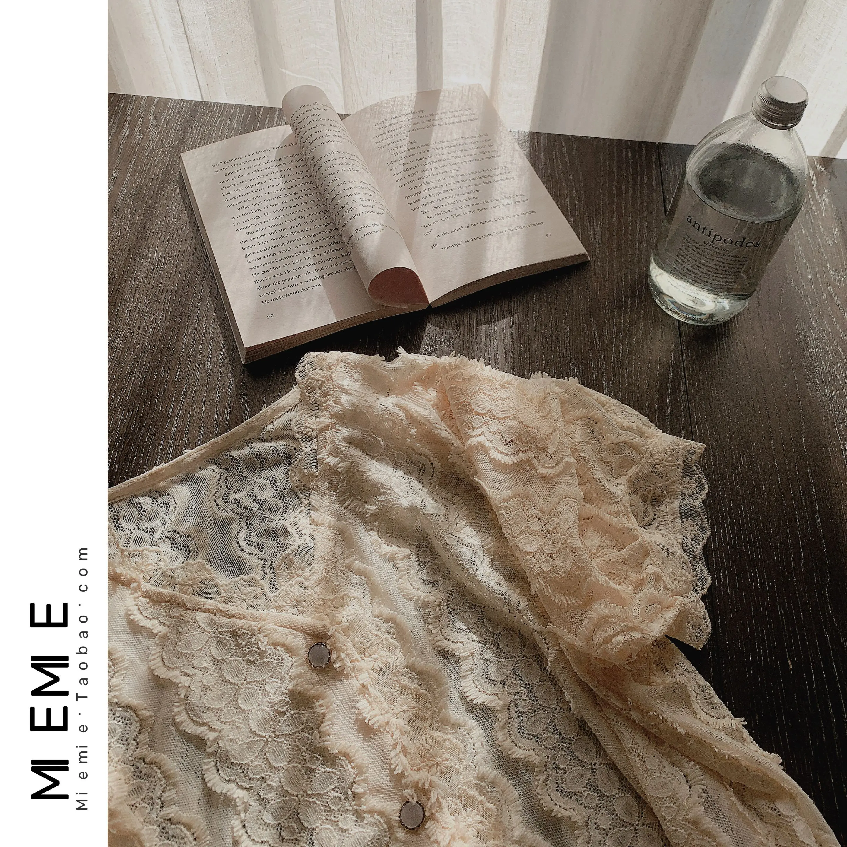 Retro Ele V-Ne Embroidered Floing Splice Pearl Button Bubble ort Sve Open Cardigan irt Casual Sle Skin-Frien...