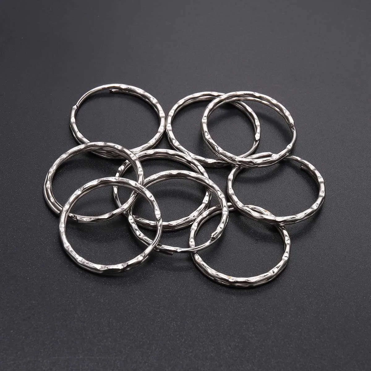 30Pcs New Nickel Plated Iron Ring Keychain, Pressed Flower Wreath Keyring, Doll Keyring, DIY Jewelry Trend Accessories Wholesale