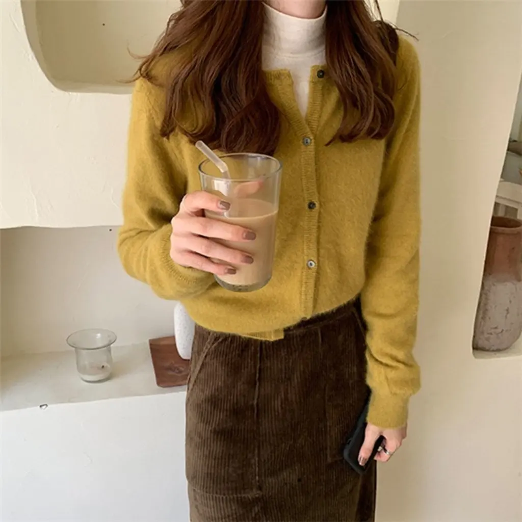 

New Round Neck Short Knitted Small Cardigan Loose Outerwear Simple Fresh Women's Sweater Jacket Purple Color