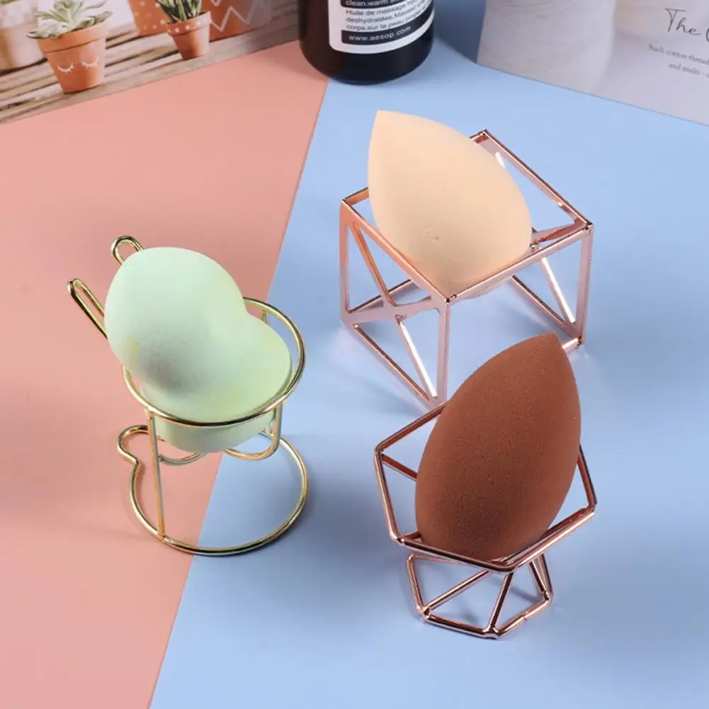 Metal Delicate Girls Powder Puff Egg Blender Holder Electroplating Makeup Sponge Holder Ventilated Photography Props