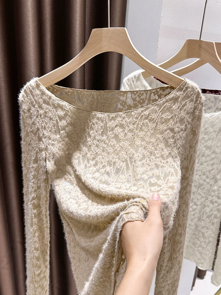 Retro American Lace…