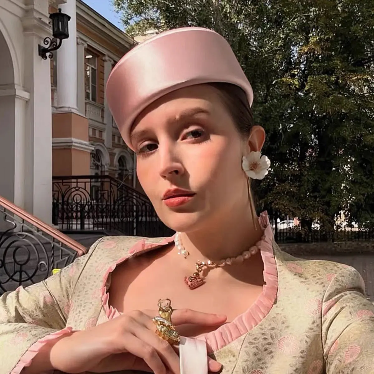 autunno-inverno-nuovo-cappello-a-scatola-in-raso-rosa-da-medico-cappello-da-hostess-russo-retro-alla-moda-per-donna-cappelli-da-chiesa-per-matrimonio-cappelli-eleganti-da-donna
