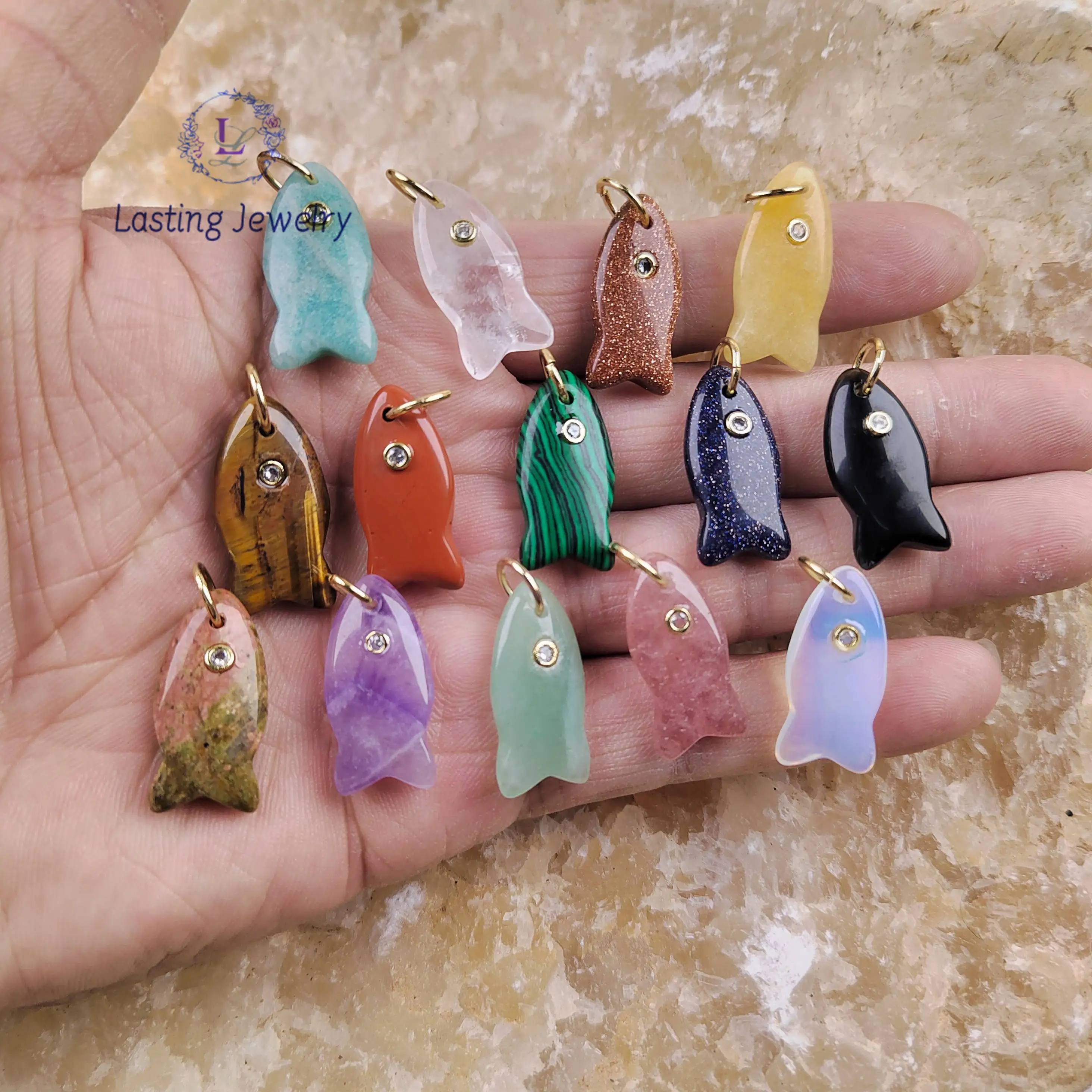 

Carved Quartz Fish Pendants With Inlaid Zircon Beads Charms Crystal Amethyst Opal Gemstone Animal For Necklace Jewelry Making