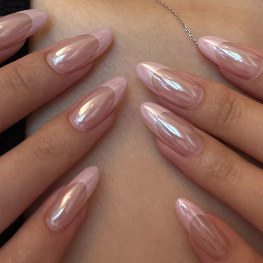 

Pearlescent Sparkling Pink French Nude Nail Art Stylish Shiny Almond False Nails Detachable Finished Fake Nails Press on Nails