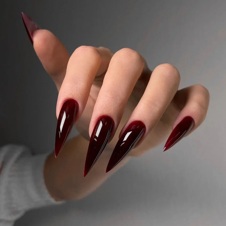 24 uñas postizas negras brillantes, punta stiletto larga, color sólido, removibles, decorativas 3