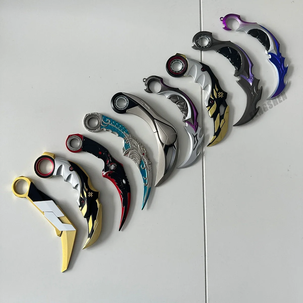 Valorant Knife Hot Style Karambit Metal Model Foldable Rotatable Champion EP5 Claw Knife Balisong Melee Weapon Samurai Toys Boys