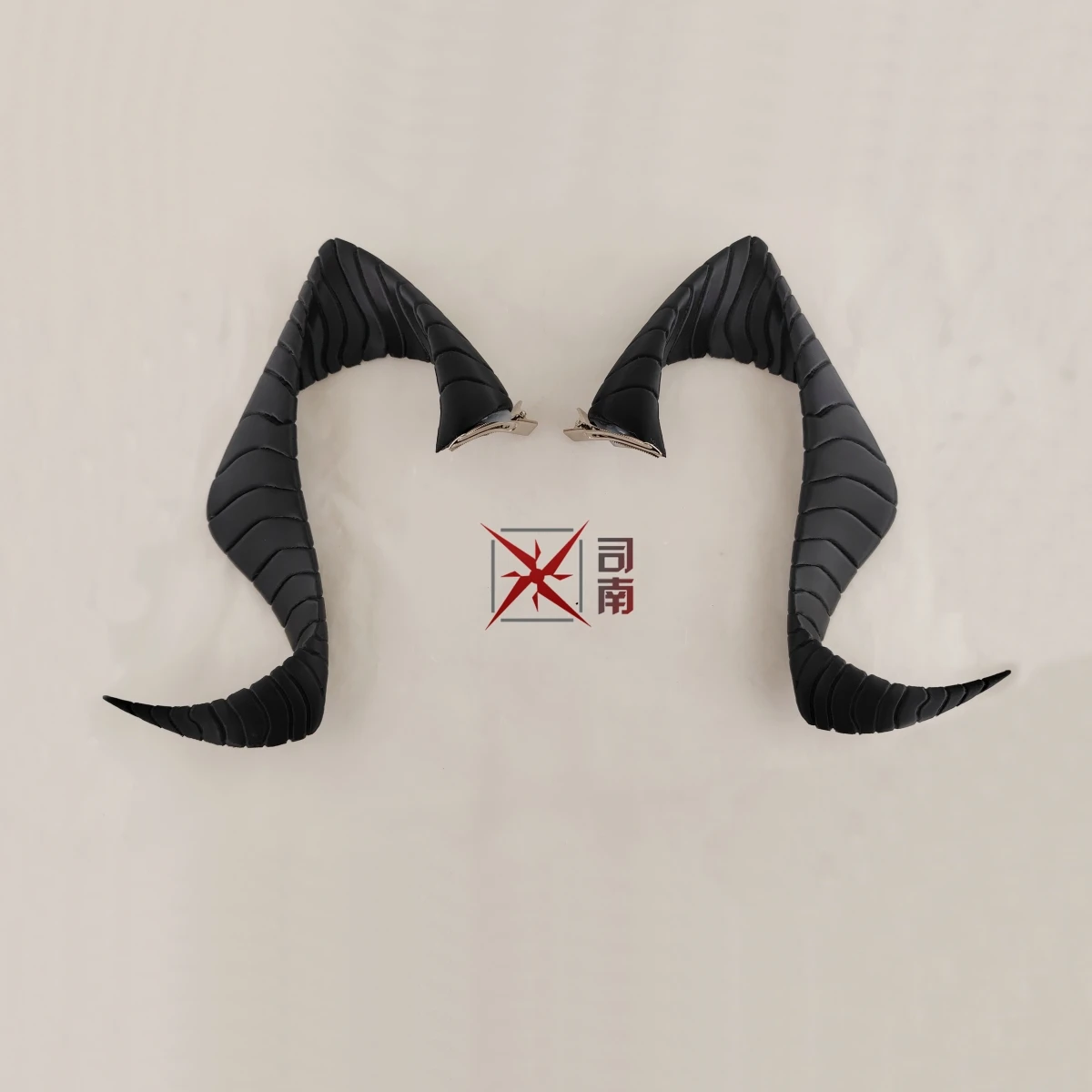 Wuthering Waves Zani Cosplay Prop Perücke Graues Horn Haar Bank Ragunna Rinascita Für Halloween Party Frauen Mädchen Karneval