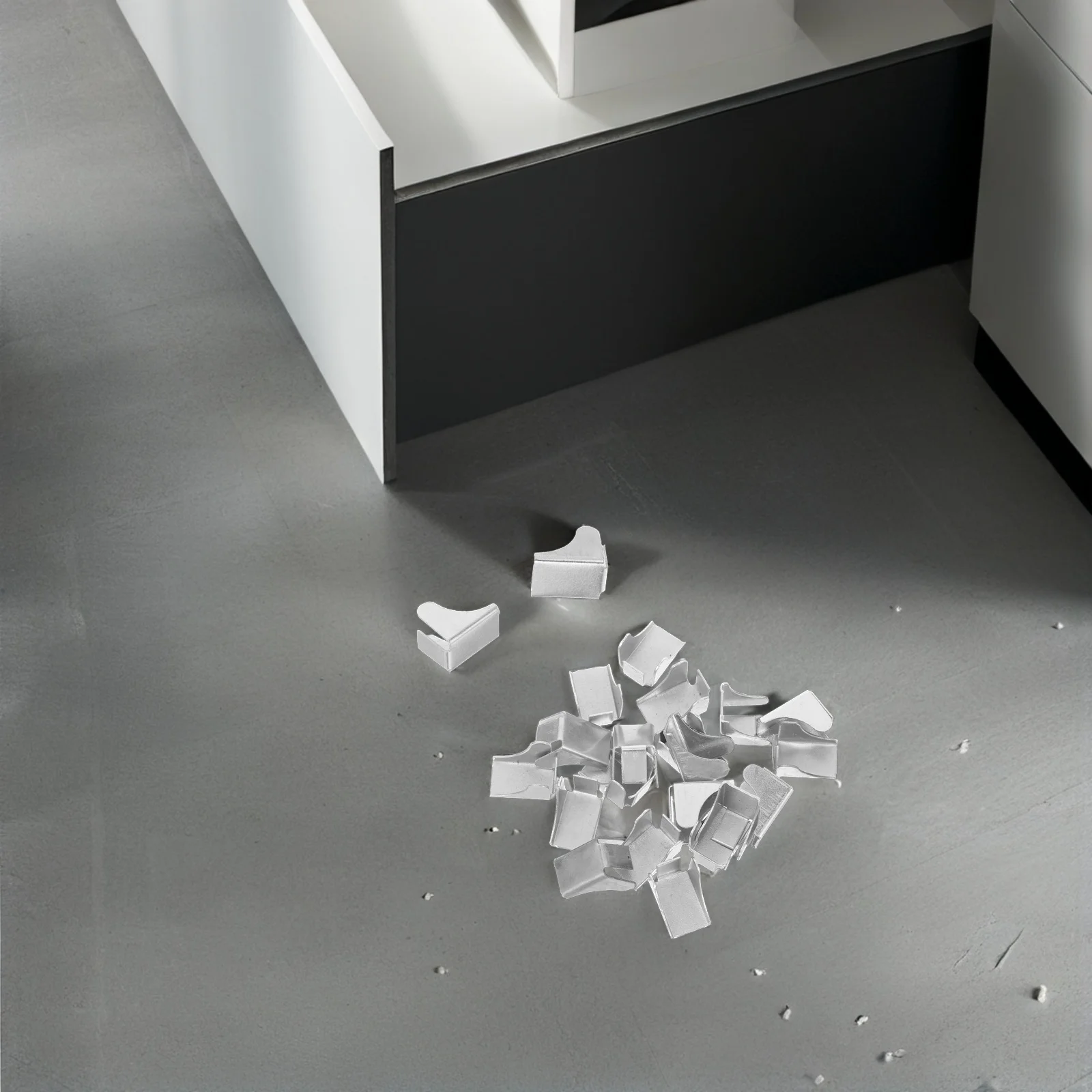 

20pcs Bracket Replacement Heavy Duty Metal Support Pegs Strong Cabinet Shelf Clips Office Storage Shelf Holder Shelving Hardware