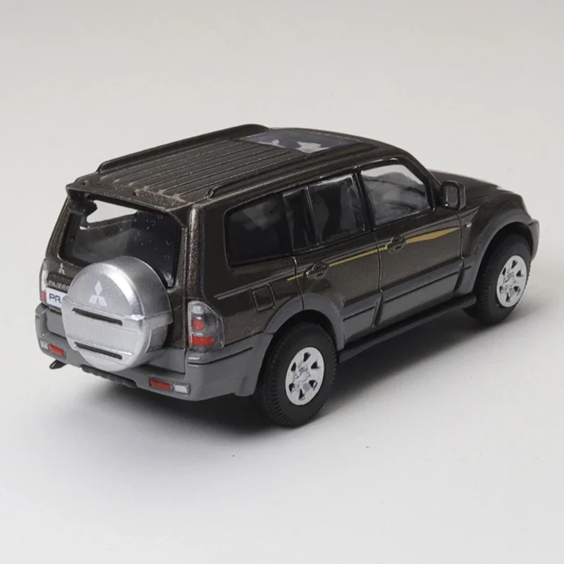 XCarToys-Modèle de voiture en alliage marron moulé sous pression, Collection de jouets, Mitsubishi Pojero Gen.3, Cadeau, 1/64