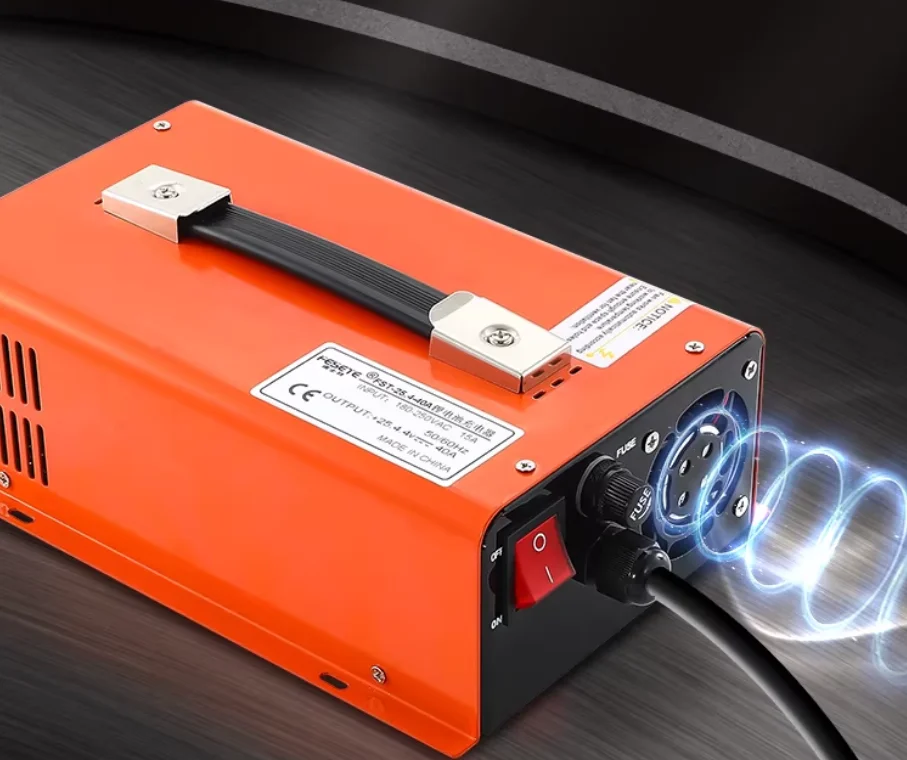 

14.6V 100A 12.6V 80A 29.2V 50A 25.4V This is a fast charger suitable for lithium-ion 18650 lithium LTO Lifepo4 batteries.