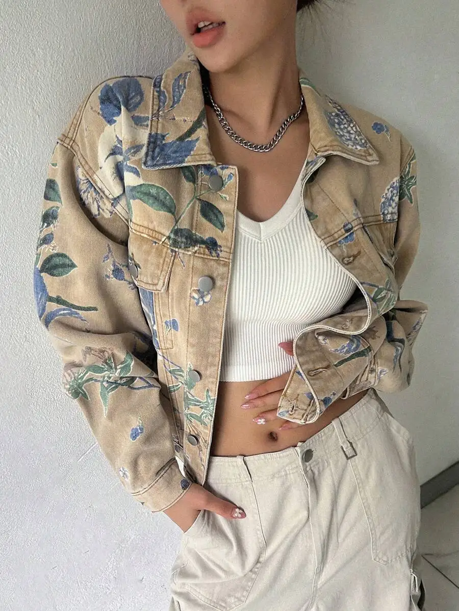 

Women's Vintage Floral Print Denim Jacket, Cropped Fit, Button Front