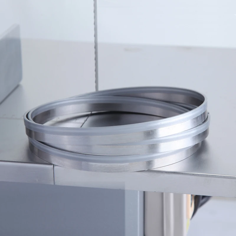 Lame per seghe a nastro all'ingrosso 1000-3000mm 16*0.56 * 4tpi lame per seghe a nastro per ossa e carne
