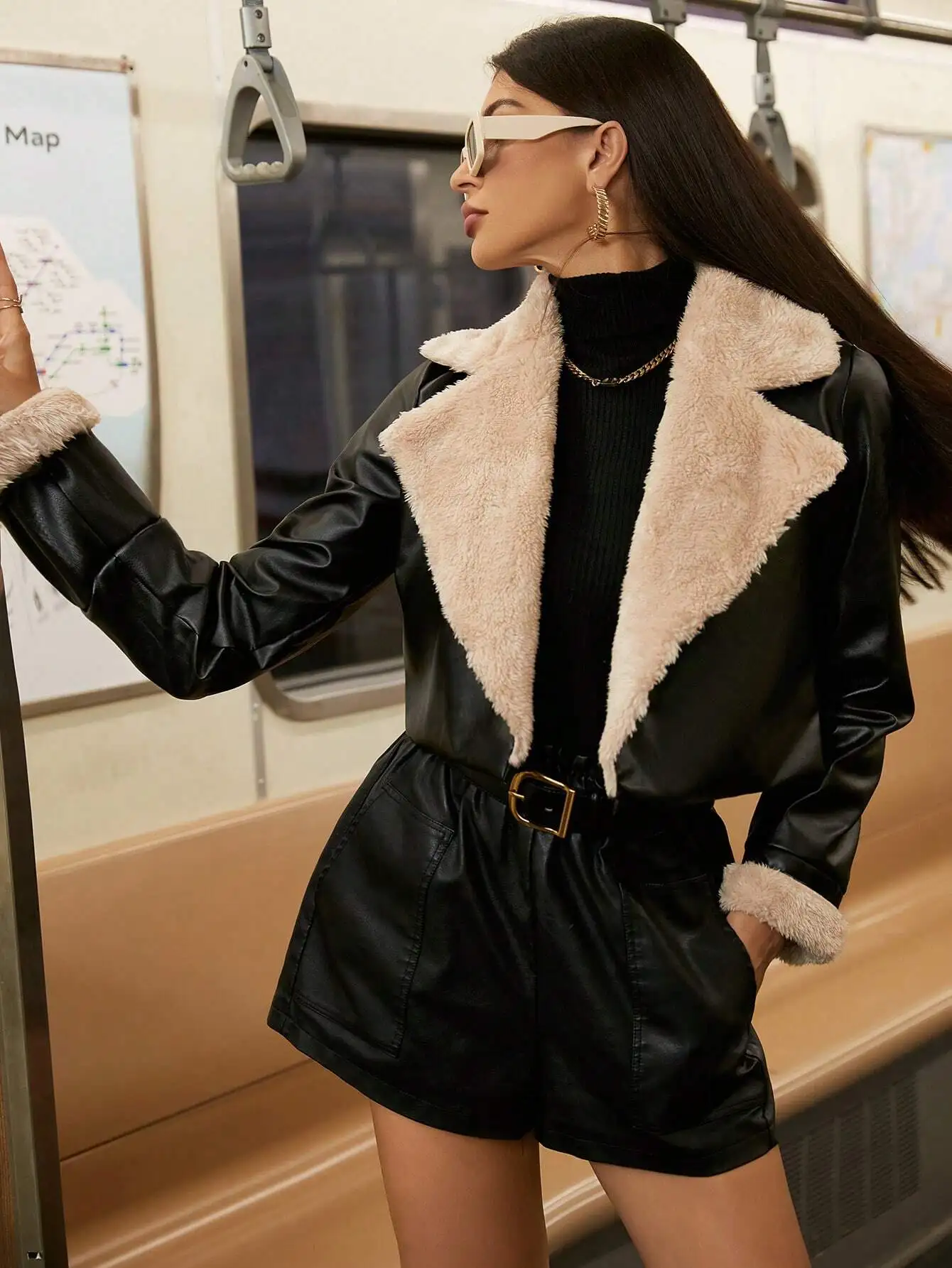 

Черная укороченная куртка из искусственной кожи с отделкой из искусственного меха для женщин, осень-зима