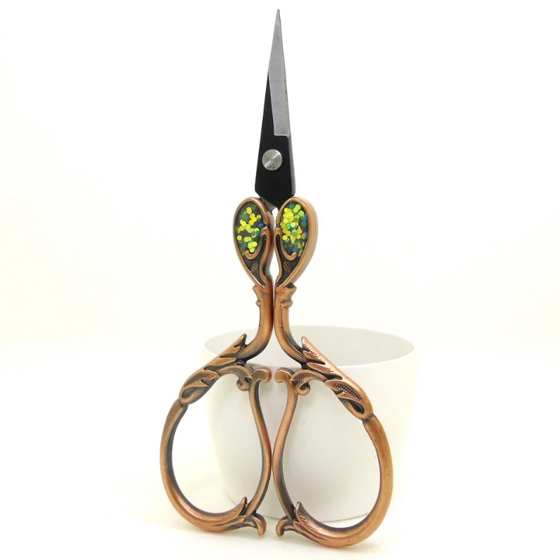 Serrated Embroidery Snips Non Slip Thread Cutter Scissors Applique Detail Small Sewing Craft Tool Gift