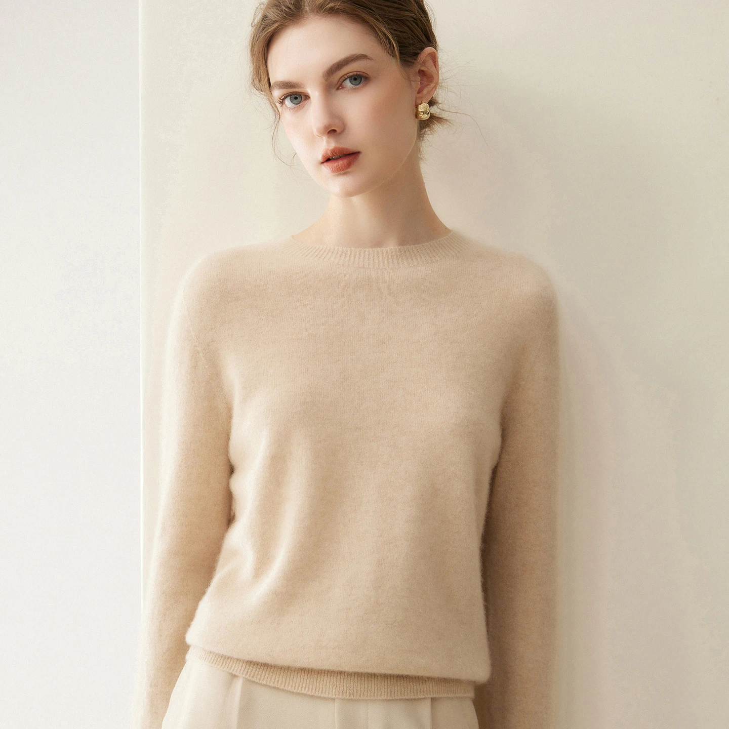 Women's High-end 100% Pure Cashmere Knitted Sweater Round Neck Pullover Fashion Basic Style Base Sweater Autumn Winter Warm Tops
