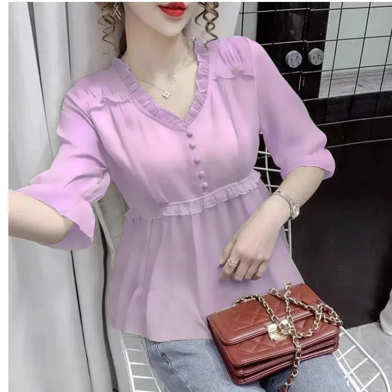 Korean Commuter 2024 Summer New Women's Solid Color V-Neck Button Spliced Lace Fashion Sweet Loose Half Sleeve Chiffon Blouse