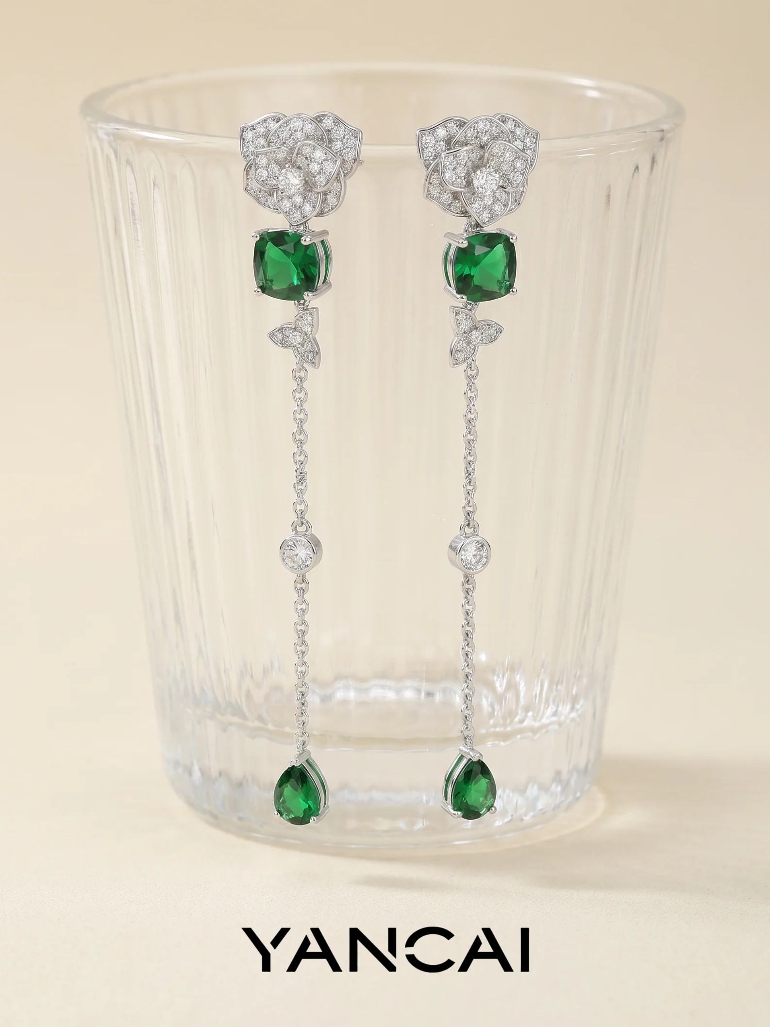 pendientes-largos-elegantes-con-borlas-y-magnifico-diseno-de-flor-de-esmeralda-para-mujer-joyeria-de-estilo-vintage-coleccion-exclusiva