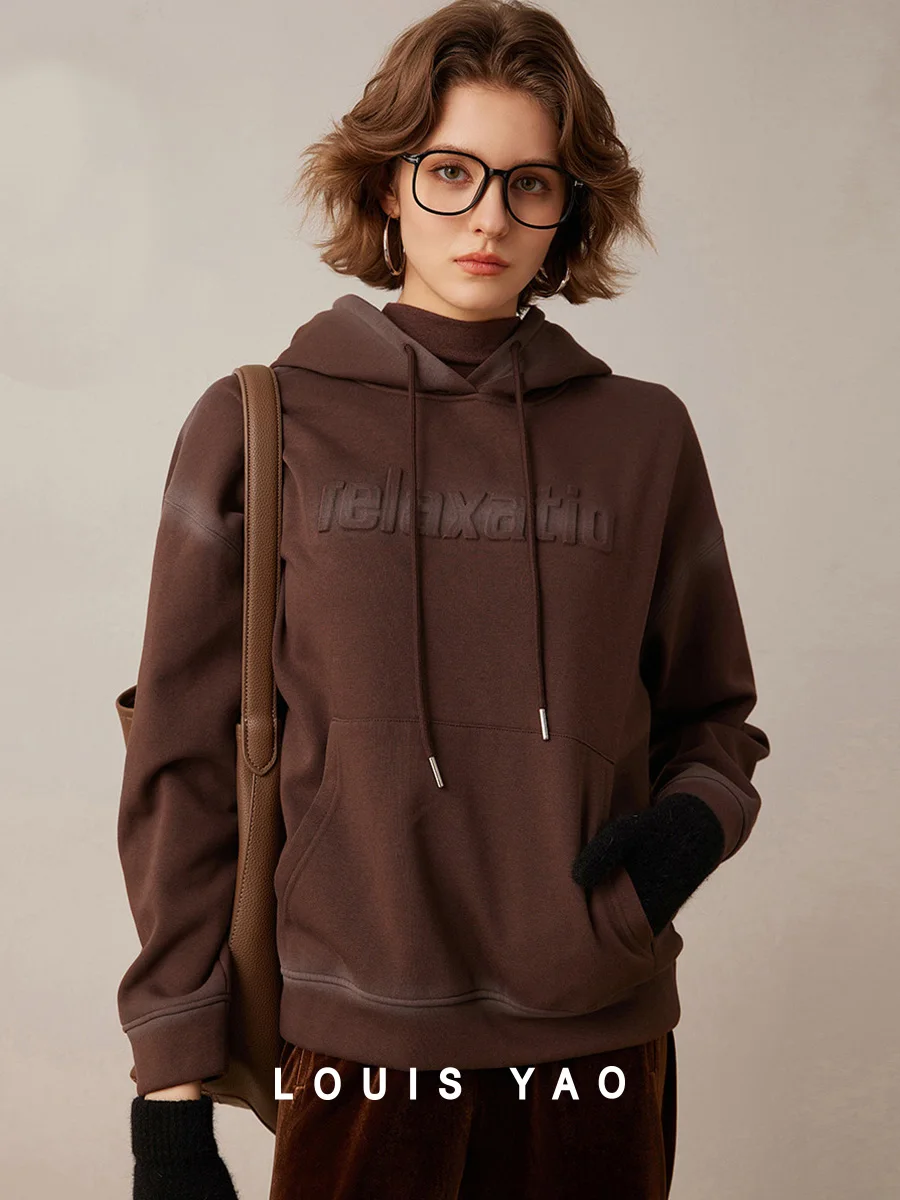 

LOUIS YAO 2025 Winter Velvet Thickened Hoodie Micro Elastic Loose Spray Painting Process Design Women's Hoodie