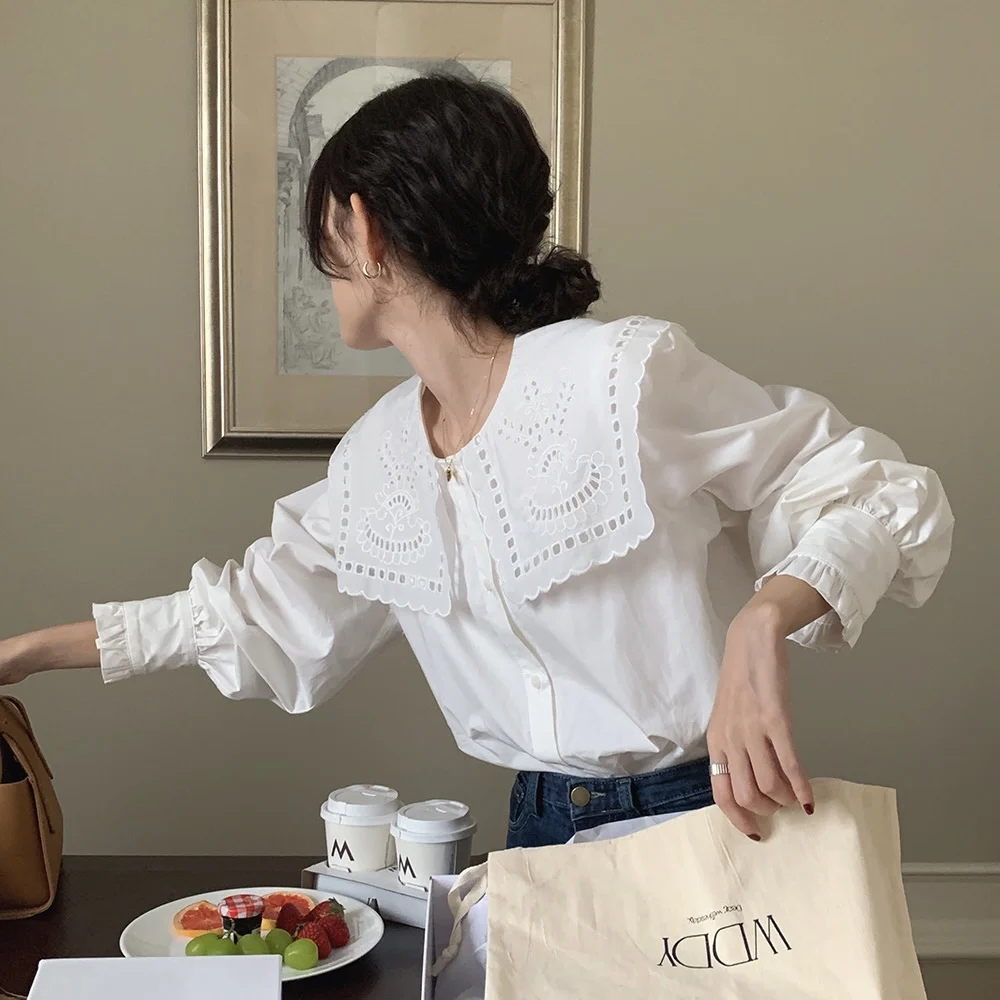 

Ele Sister Han Version Полый кукольный воротник Белый irt Женский летний свободный топ Bubble Sve French Sle Дышащая кожа-F...