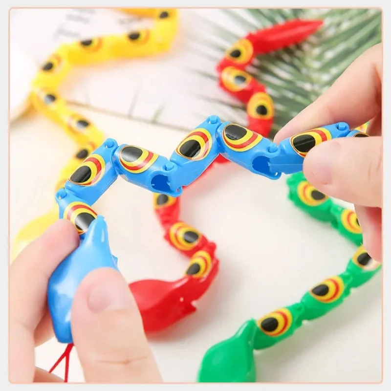 Twist Realistic Simulated Snake Children Funny Tricky Toys Kids Birthday Party Favors Christmas Halloween Gifts Pinata Fillers