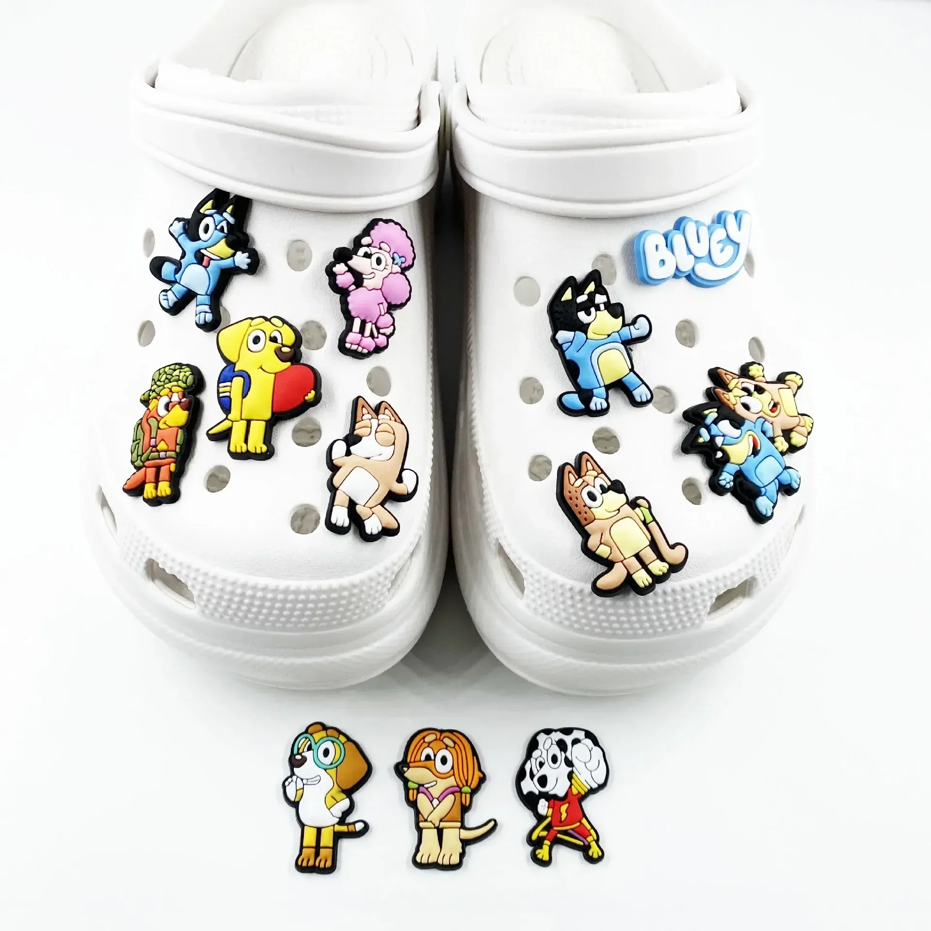 30pcs/set Bluey Collection Shoe Charms For Cave Shoes Diy Decorations Accessories For Sandals Decorate Boy Girls Birthday Gifts image 2