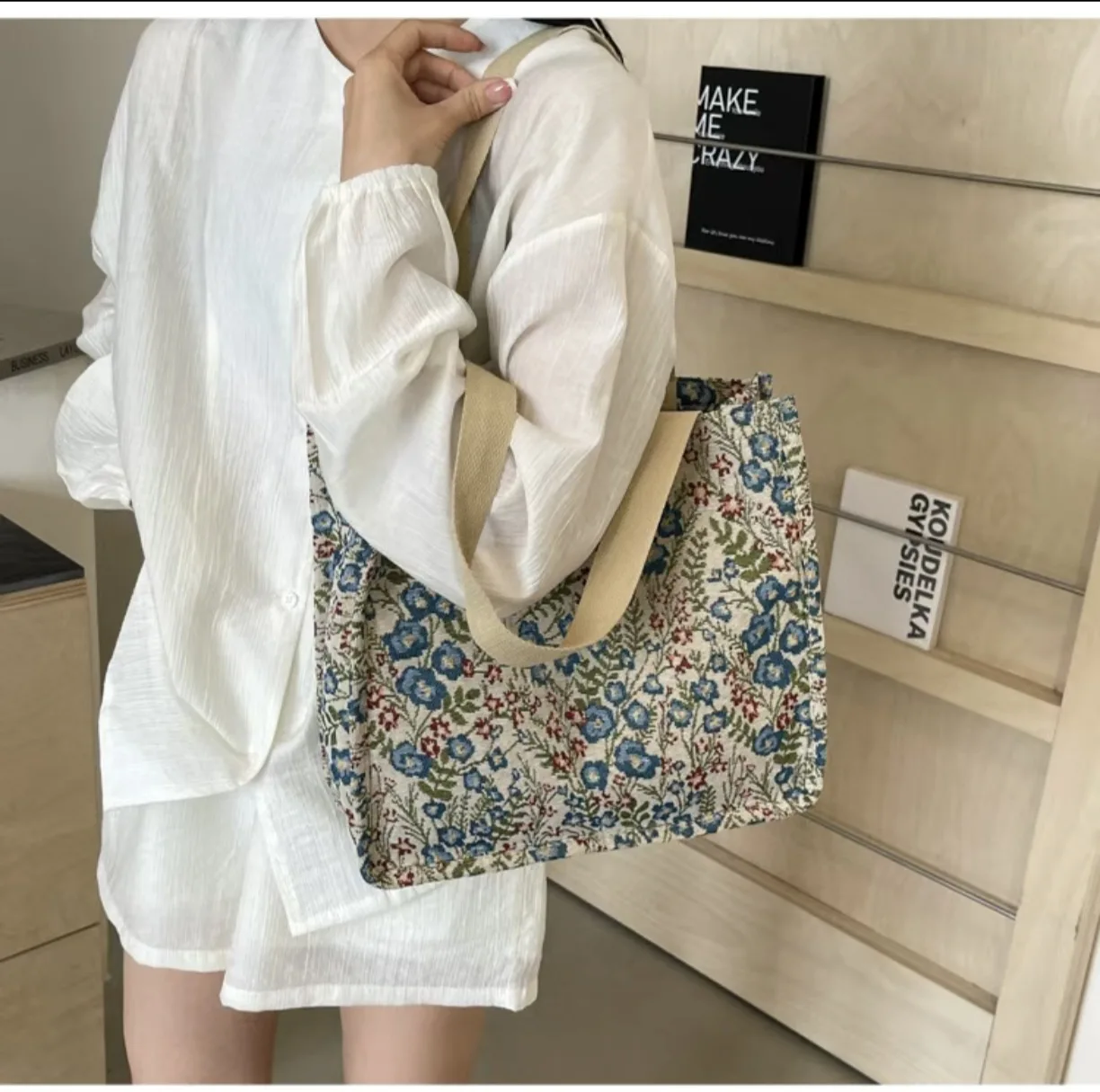 2026 Vintage European American Ethnic Print Canvas Tote Bag Women Multi Pocket Large Capacity Office Commuter Shoulder Bag - view 6