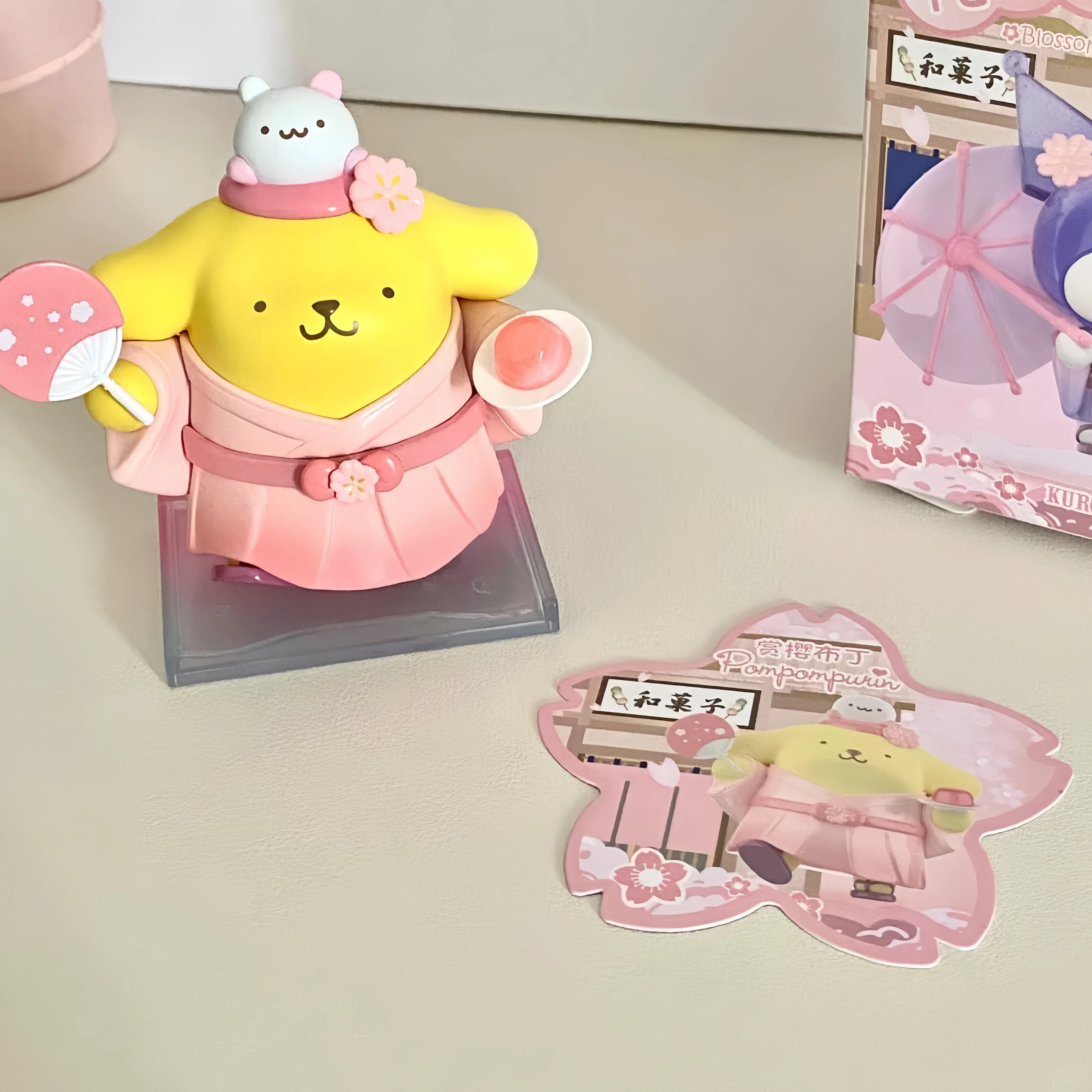 Genuíno sanrio flor e wagashi série caixa cega kuromi cinnamoroll melodia pocahcco pompompurin estatueta de ação presentes de natal