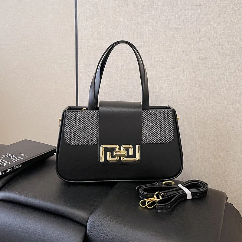 

Новая женская сумка 2025 года — модная высококачественная текстура, модная маленькая квадратная пригородная сумка через плечо через плечо