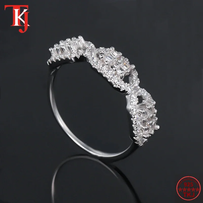 

TKJ Elegant 925 Sterling Silver Zircon Ring Pave Rectangular Sparkling Crystal Rings Women's Cocktail Party Jewelry Gift