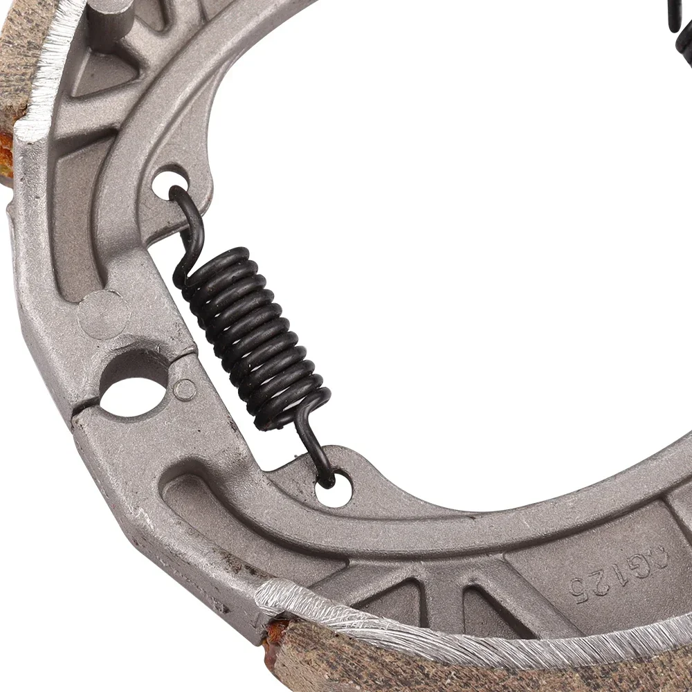 Rear brake shoe brake pad 105mm suitable for GY6 50 GY6 80 GY6 125 CG125 CG150 139QMB 152QMI 156FMI scooter moped ATV motorcycle