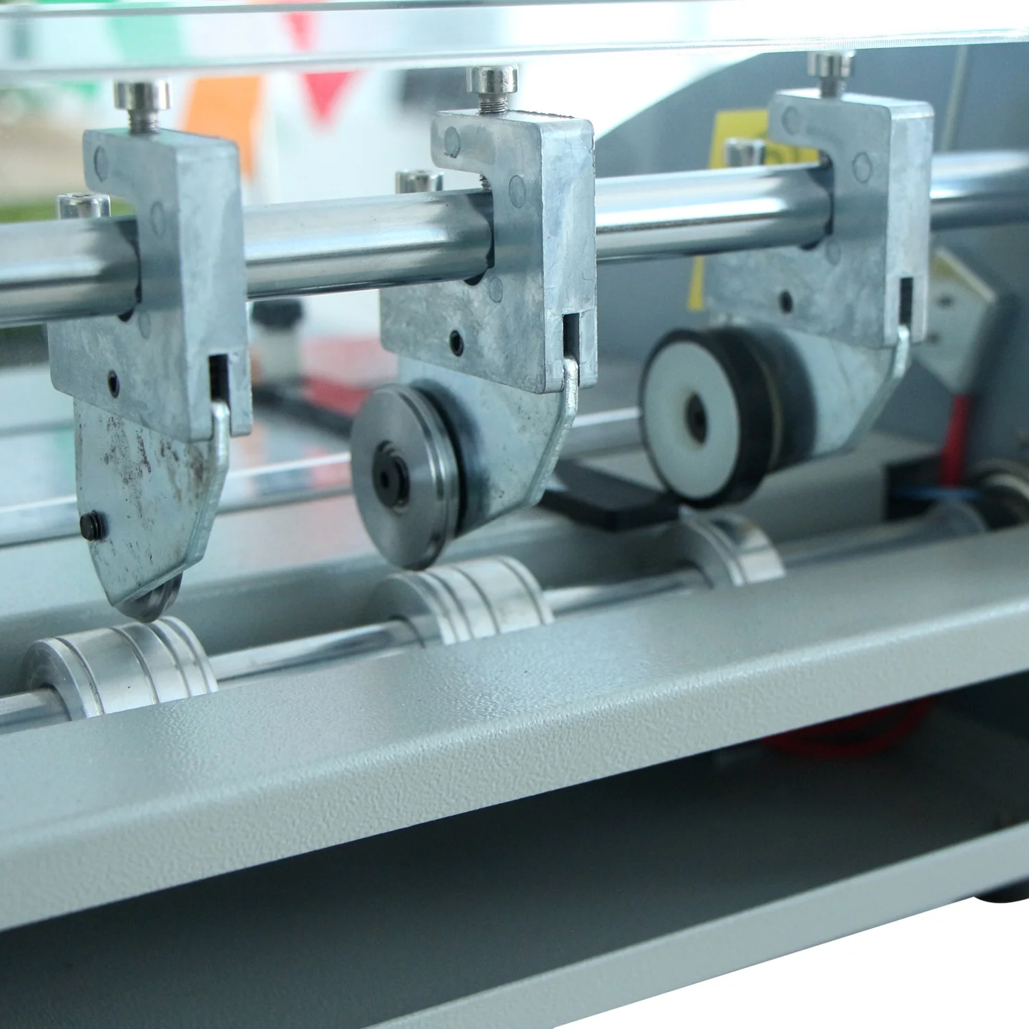 Picture 6: Desktop Cutting and Creasing Machine Electric Paper Creaser and Perforated Cutting  Machine