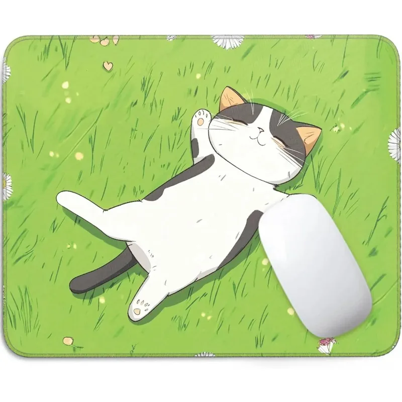 

Cat kawaii in the grass mouse pad, square anti-slip rubber, washable desktop, high-quality computer mechanical keyboard rug