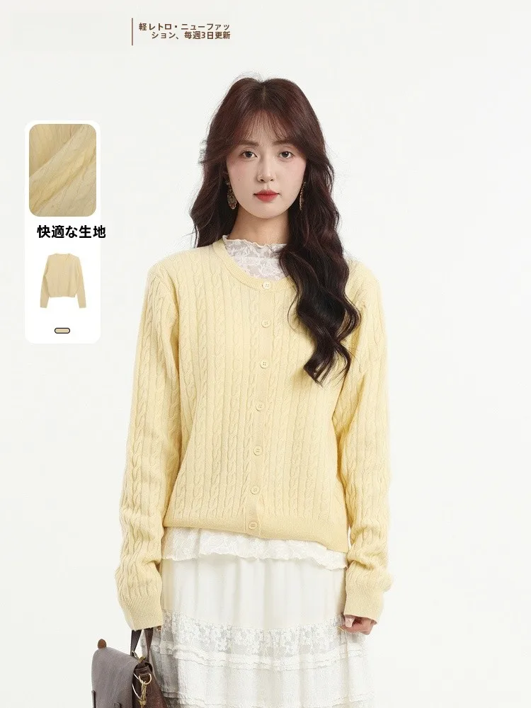 

Модный женский трикотажный джемпер с длинным рукавом и круглым вырезом, универсальный, элегантный, весенняя новинка 2026 года.