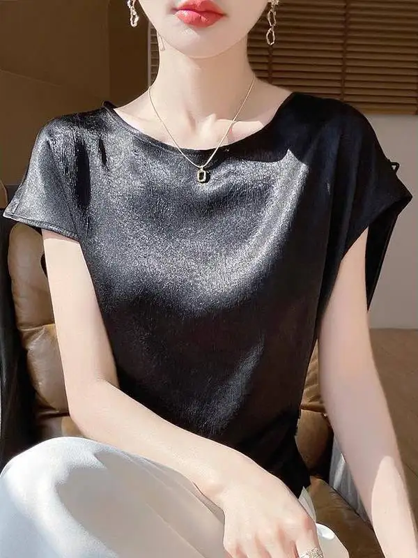 Frühling Sommer Neues strukturiertes rundes Ne ort Sve Damen-T-Shirt mit asymmetrischem Design und Satinbasis, bequeme, lockere Passform, Strick...