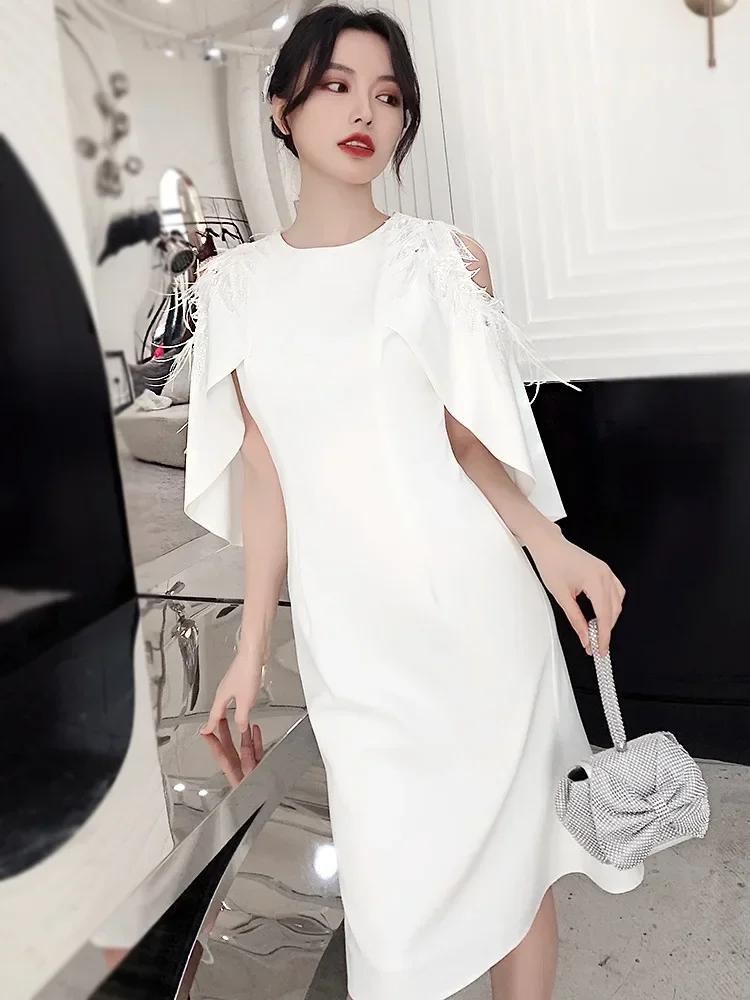 Fashion White Cheongsam Shawl Sleeves Feather Slim Evening Dress Retro Bridal Wedding Dresses Gown Vestidos De Festa