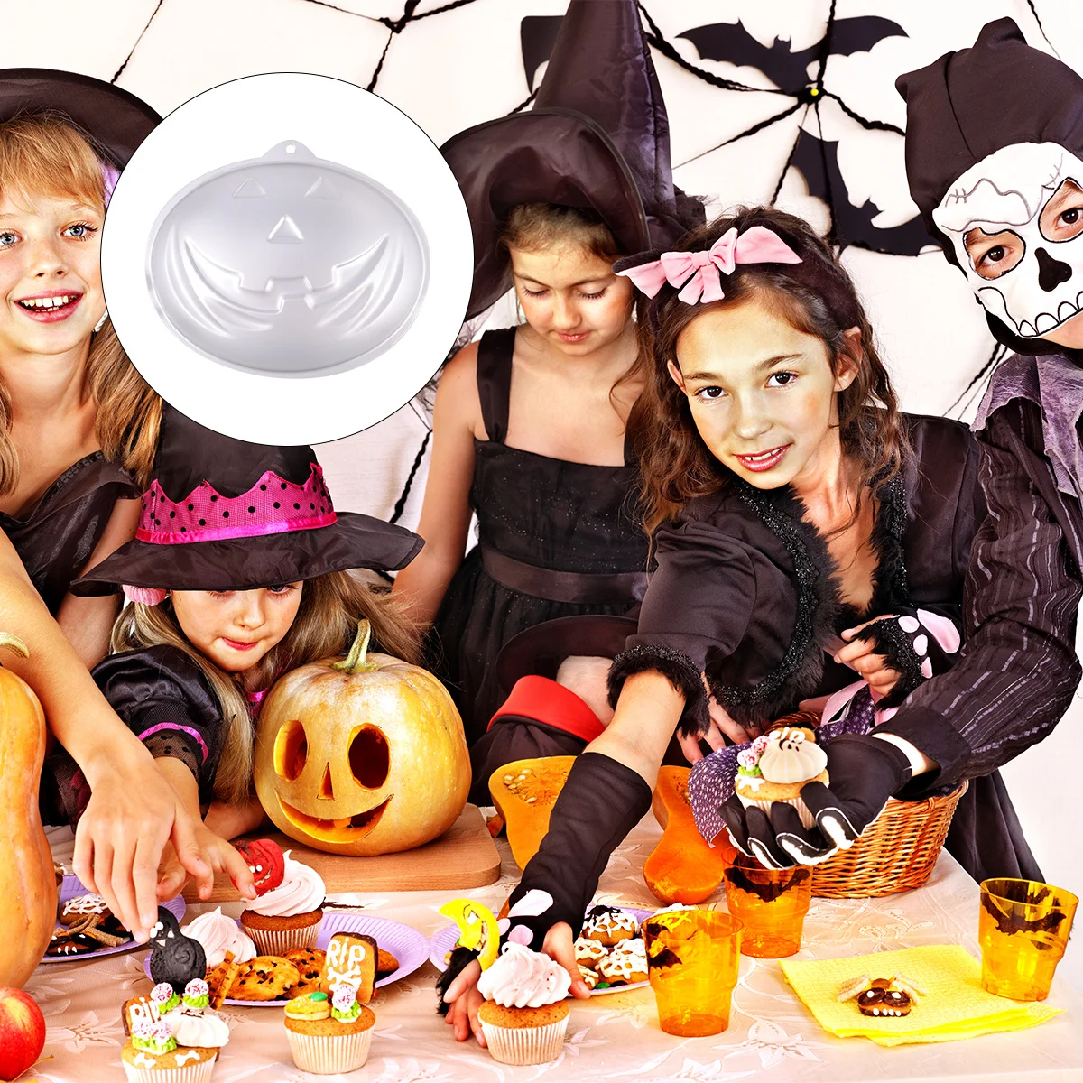 

1Pcs Pumpkin Head Cake Pan High-Quality Aluminum Alloy Non-Stick Jack-O-Lantern Fluted Design Halloween Baking Mold for Cake