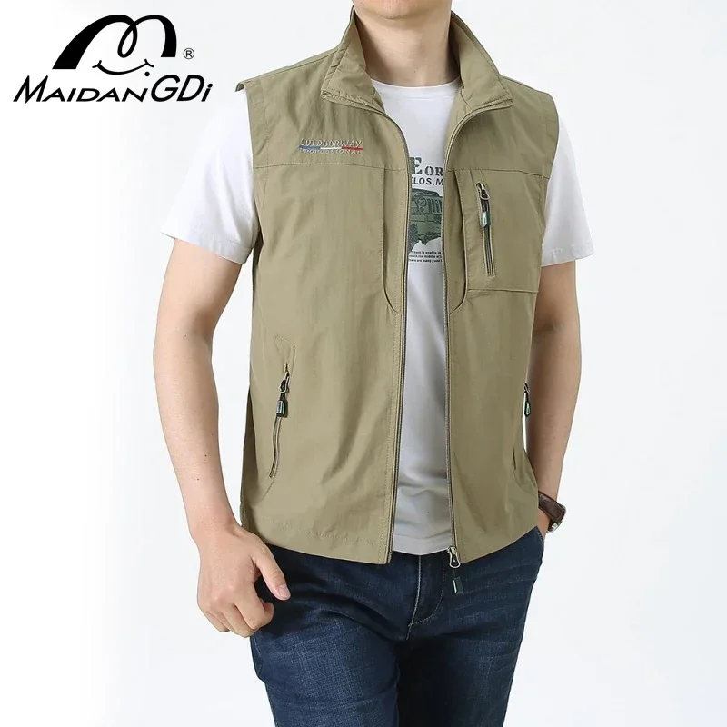 MAIDANGDI Men\'s Multi Pockets Vest Jacket Casual Sleeveless Zipper Jacket Male Clothes Slim Fit Outerwear Plus Size Waistcoat