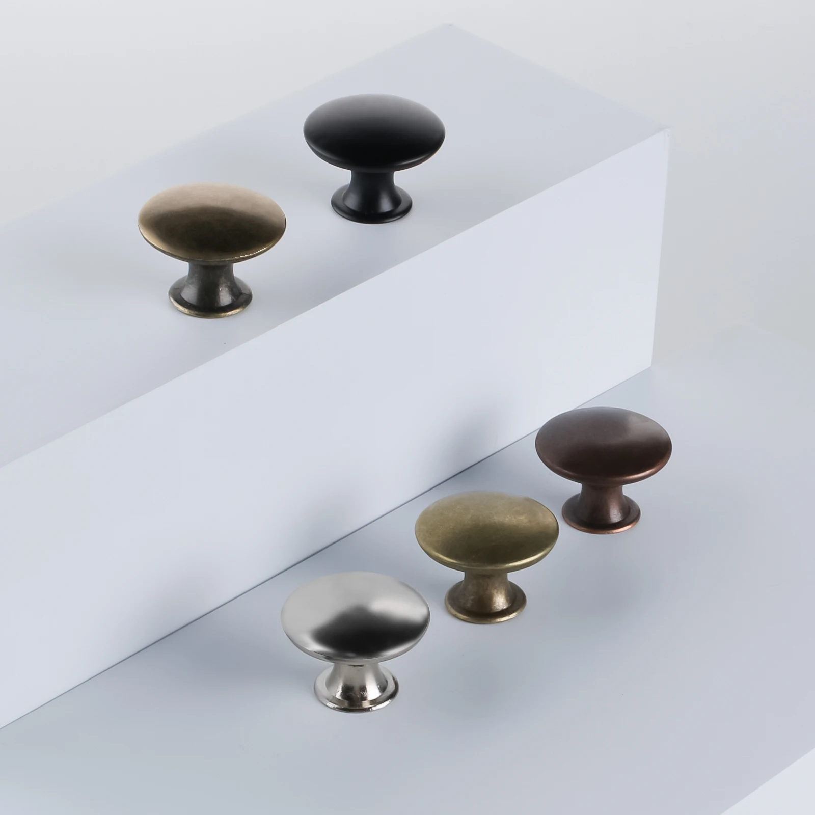 Simple Matte Black Single-Hole Single-Grain Small Handle Cabinet Door Handle Round Flat Head Hollow Small Handle.
