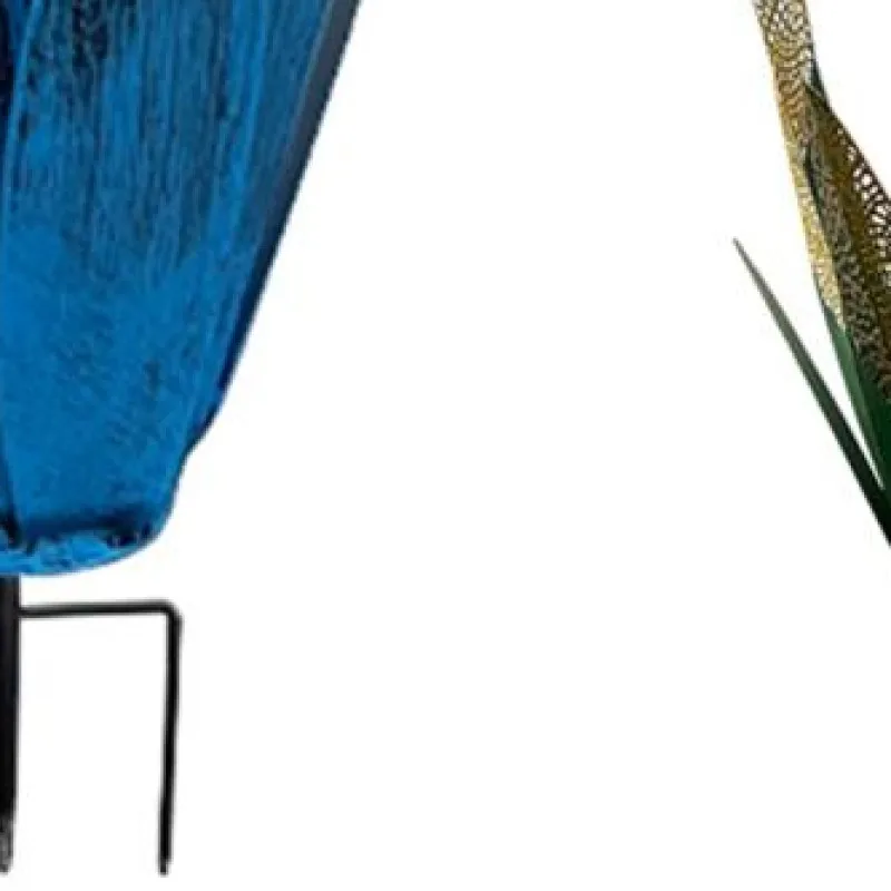 

2Pcs Tequila Rustic Sculpture Multi-Color LED Solar Light Blue Aloe Lawn Stakes Country Tequila Garden Ornament Lawn Ornaments