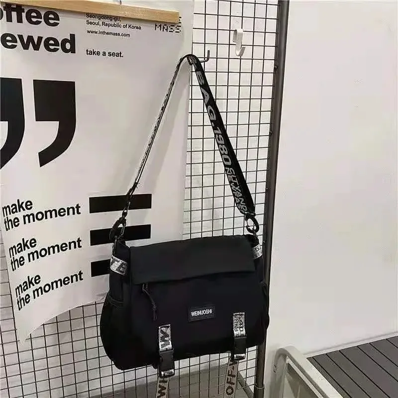 

Harajuku Messenger Bag - Unisex Large Capacity Crossbody, Japanese style College Work Utility Shoulder Bag for Men Women