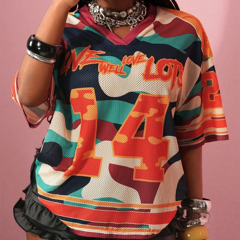 2026 Women's Gray Streetwear City Break Camouflage Tee Casual Loose Mesh Design Sports Graphic Print Top Music Festivals Clubs