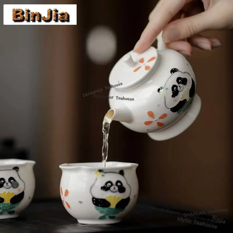 160ml Hand Drawn Cute Panda Teapot Retro Palace Lantern Single Pot Tea Making Kettle With Infuser Gongfu Tea Services Decoration