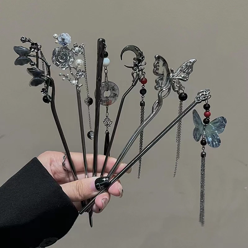 New Chinese Style Butterfly Flower Tassel Hair Stick for Women Vintage Metal Hanfu Chopstick Hair Clips 2024 Hair Accessories