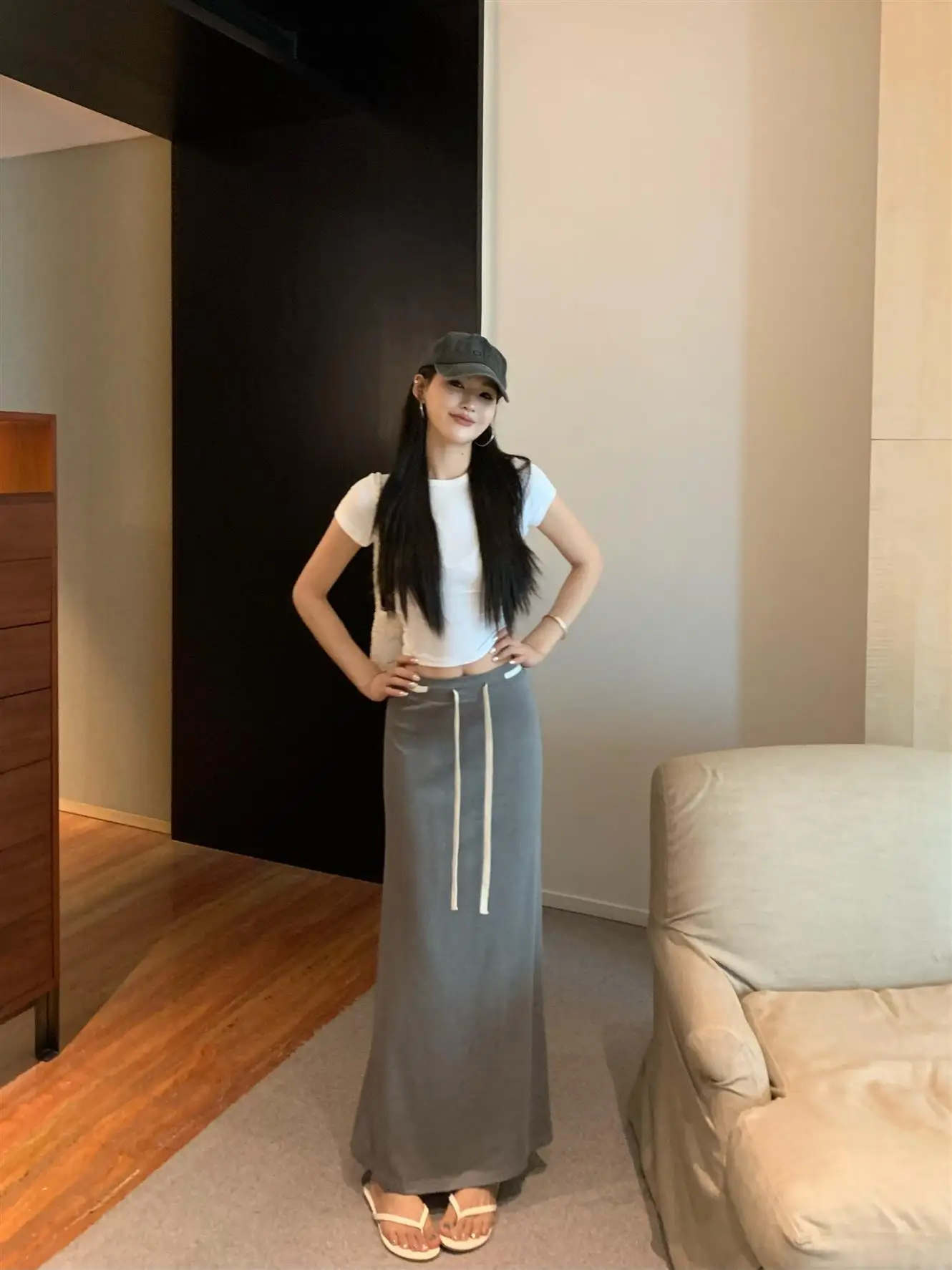 

Sweet Style round Neck Short Sleeve Slim Fit T-Shirt And Low Waist Skirt Two Piece Set for Women Summer Fashion Ensemble