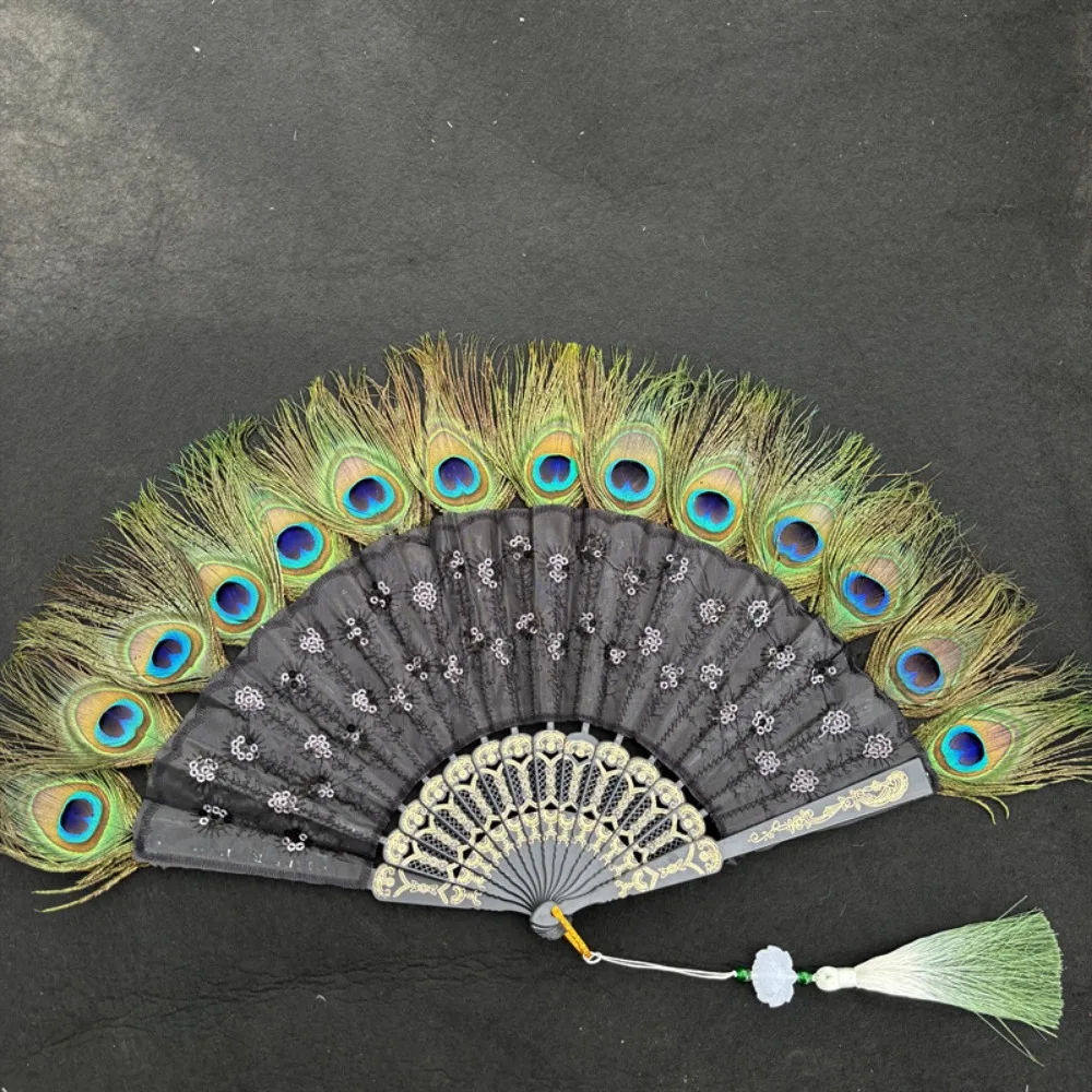 

Length: about 35cm Large Peacock Fur Fan 9 Colors 65cm Square Dance Performance Fan Fur Folding Fan Wedding Party Decoration